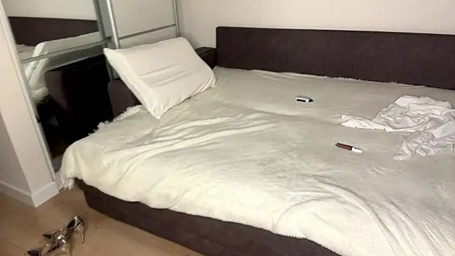 Chat XXX en directo de Adeliina_Baby