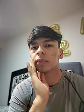 Chat XXX en directo de The_Conquer