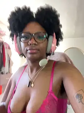 Chat XXX en directo de mochamimi