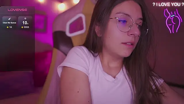 Czat XXX na żywo – milly_kenner