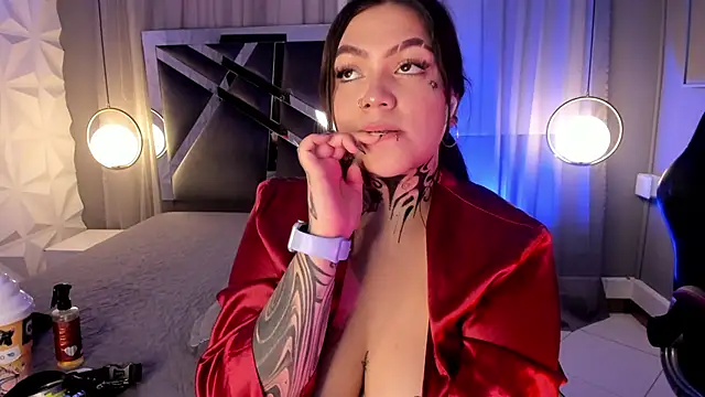 MAGIC_TESSA – Naživo XXX chat