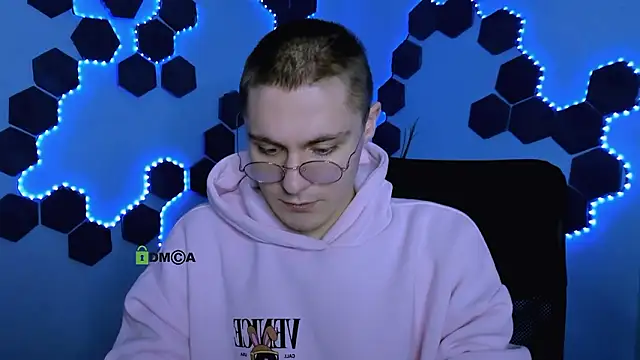 thomas_crow_のライブXXXチャット