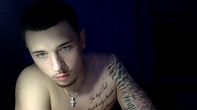 دردشة Channingboy الجنسية المباشرة