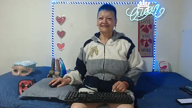 Czat XXX na żywo – loquitaqueen011