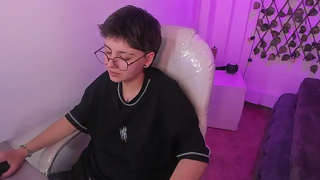 دردشة Nathaly_ds الجنسية المباشرة