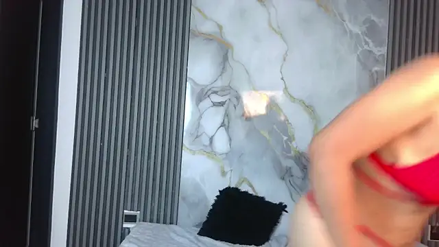 LunandCarlos' Live XXX Chat