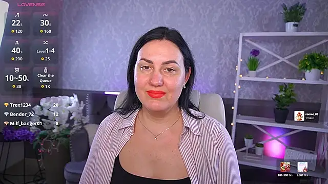 XXX chat uživo modela VelvetLuck