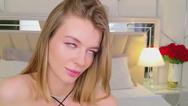 Chat +18 de MeganMour ao vivo