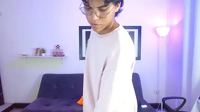 Maecum18 élő XXX-chatje