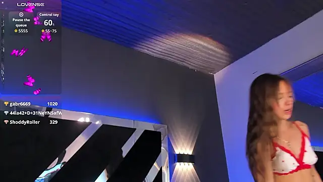 AmmyJones_のライブXXXチャット