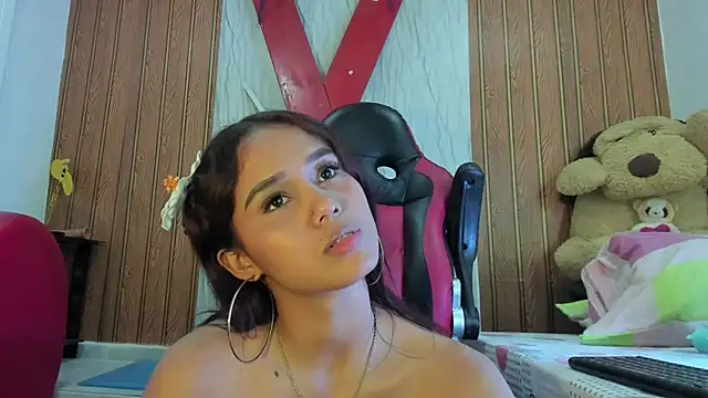 MarianaManzur: онлайн-секс-чат