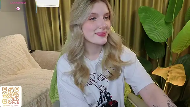 honey_kors Adlı Modelin Canlı XXX Sohbeti