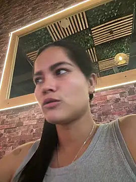 scarlet-kennedy98's Live XXX Chat