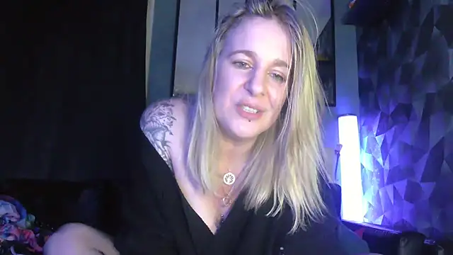 Delichieuse5 Live XXX Chat