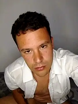 Ferrandiz23 – webcam-show