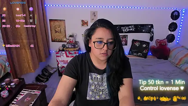 Cherry_blush_ Adlı Modelin Canlı XXX Sohbeti