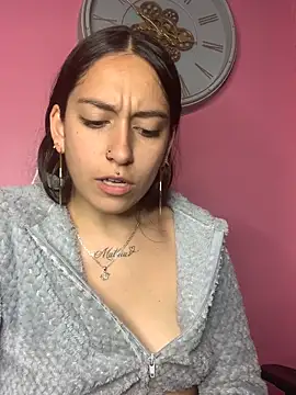 Alaska_euphoria – Live XXX-chat