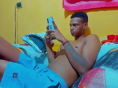 aunstin_farid1 Chat XXX in diretta