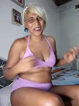 Goodgirlsue_77 élő XXX-chatje