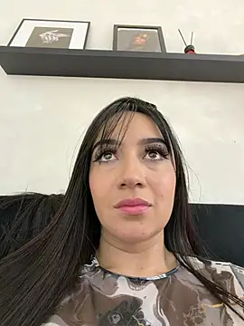 EmmyEvans1 라이브 XXX 채팅