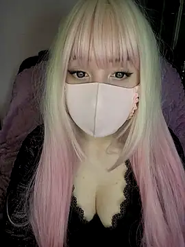 Zuzanna_Pink 现场XXX聊天