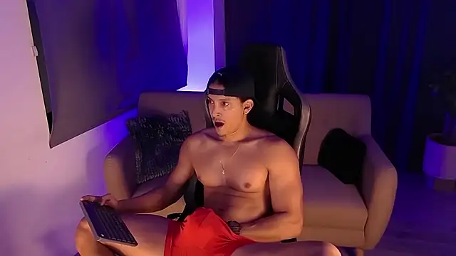 Liam_V élő XXX-chatje