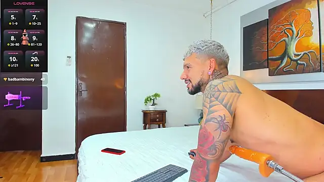 Valentiinoss: онлайн-секс-чат