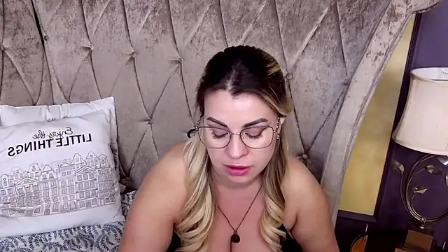 BustyGizelle 라이브 XXX 채팅