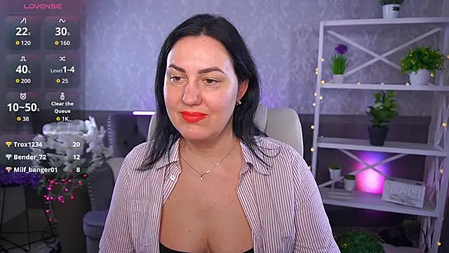 VelvetLuck live XXX chat