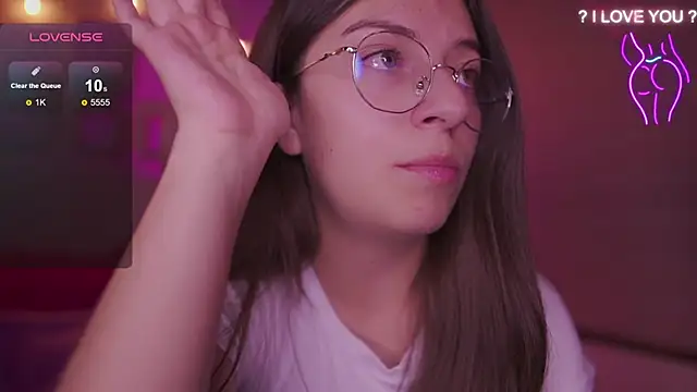 milly_kenner: онлайн-секс-чат