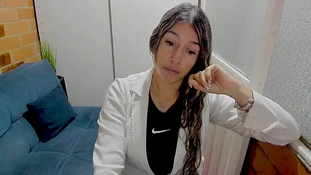 Penelope47: онлайн-секс-чат