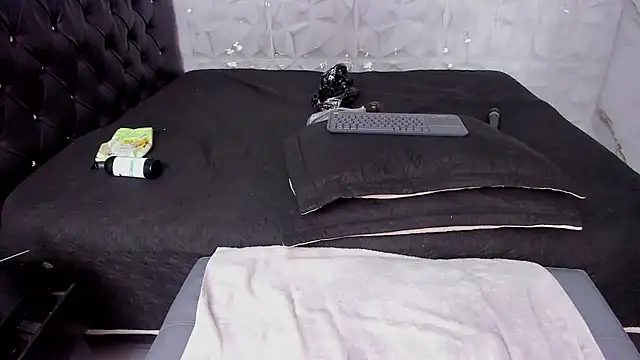 rosalia-04 现场XXX聊天