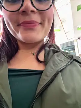 dayis_butera's Live XXX Chat