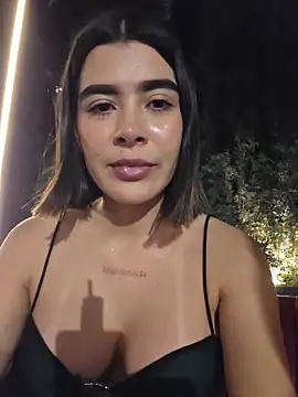 Czat XXX na żywo – Sweetnahoxxx