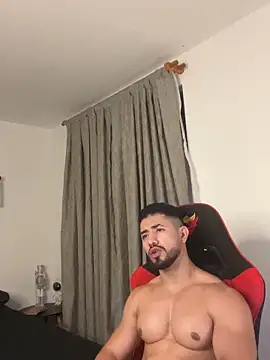 Chat XXX en directo de Ezzio_Scolaro