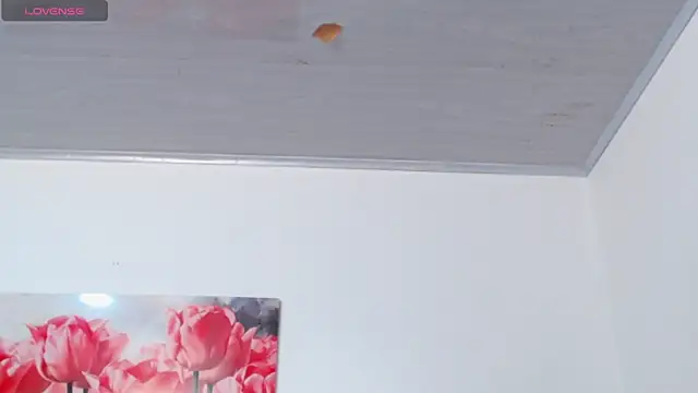 pinky_f00x – Live XXX-chat