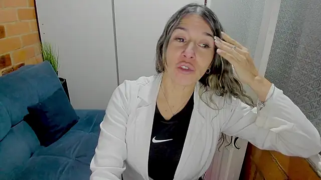 Penelope47 live XXX chat