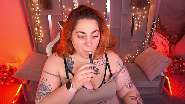 Kittywakee Live XXX-chat