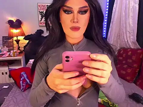 WILDDENNY1 Pertunjukan Webcam