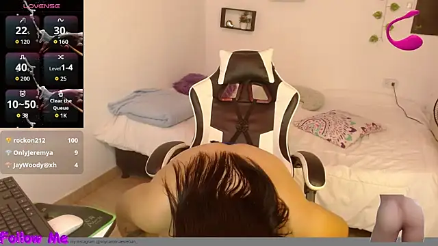 Pamela_28 Chat XXX in diretta