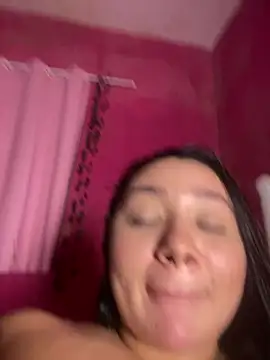 Chat +18 de SuaQueenn ao vivo