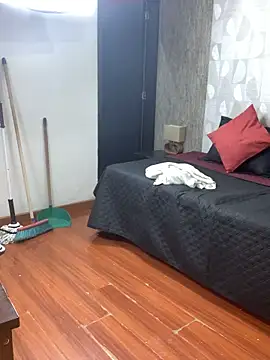 lincebdsm Chat XXX in diretta