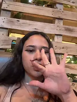 Chat +18 de BabyKathy ao vivo