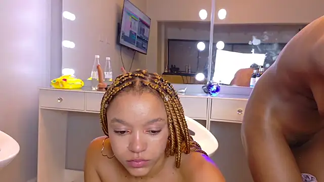 chocolatecrememia লাইভ XXX চ্যাট