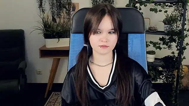 Elainebeness লাইভ XXX চ্যাট