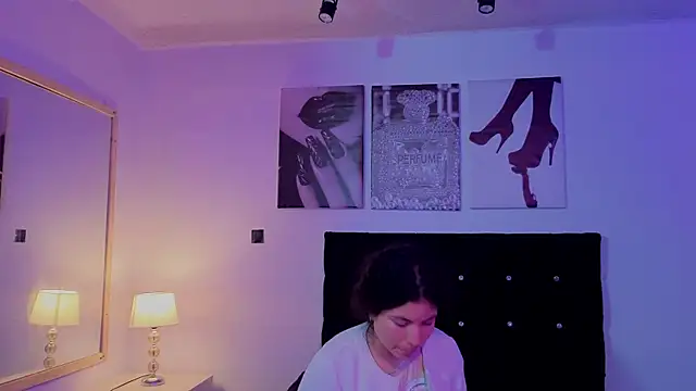 Zoe-yanin লাইভ XXX চ্যাট