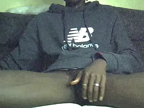 Delicious-D Show in webcam