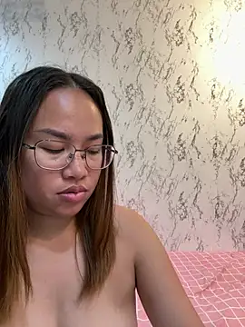 Chat +18 de Ponthip ao vivo