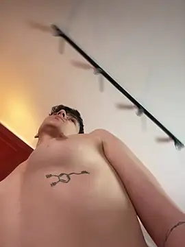 Chat +18 de ravenryx ao vivo