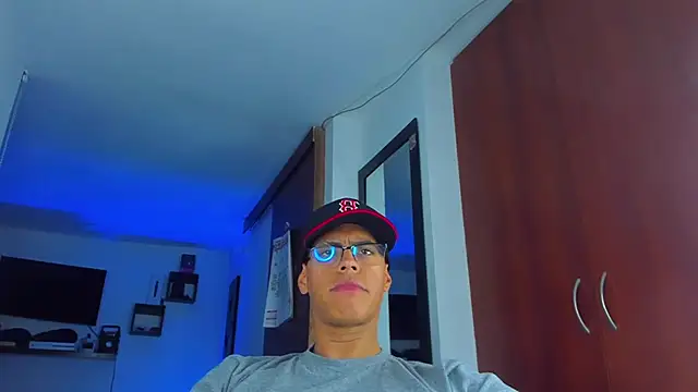 แชท XXX สดของ _John_Boy_